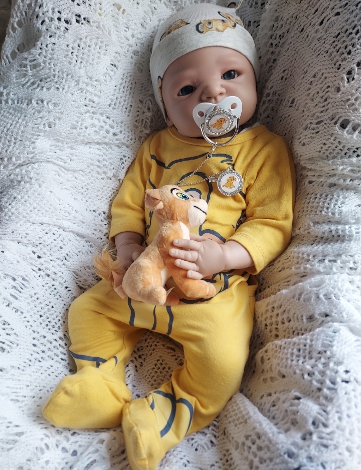 bébé reborn émilio